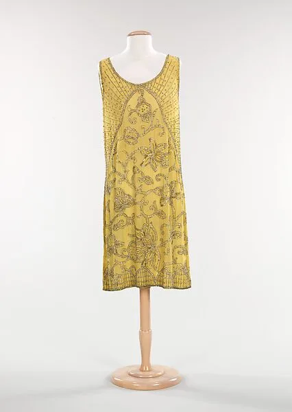 Evening dress — Unknown