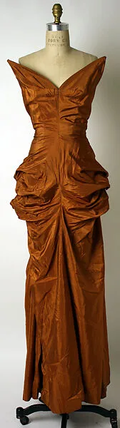 Evening dress — Elsa Schiaparelli