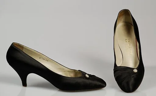 Evening pumps