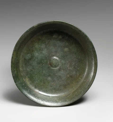 Bronze phiale (libation bowl)
