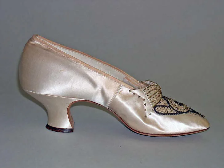 Shoes — Unknown