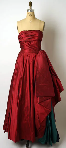 Ball gown — Jacques Griffe|Edward Molyneux