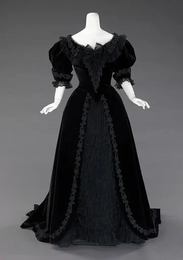 Ball gown