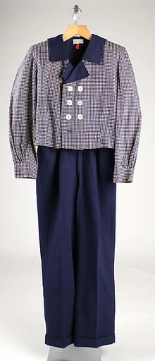 Suit