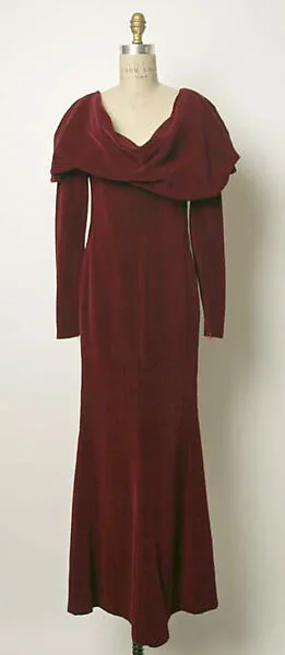 Evening dress — Yves Saint Laurent|Yves Saint Laurent