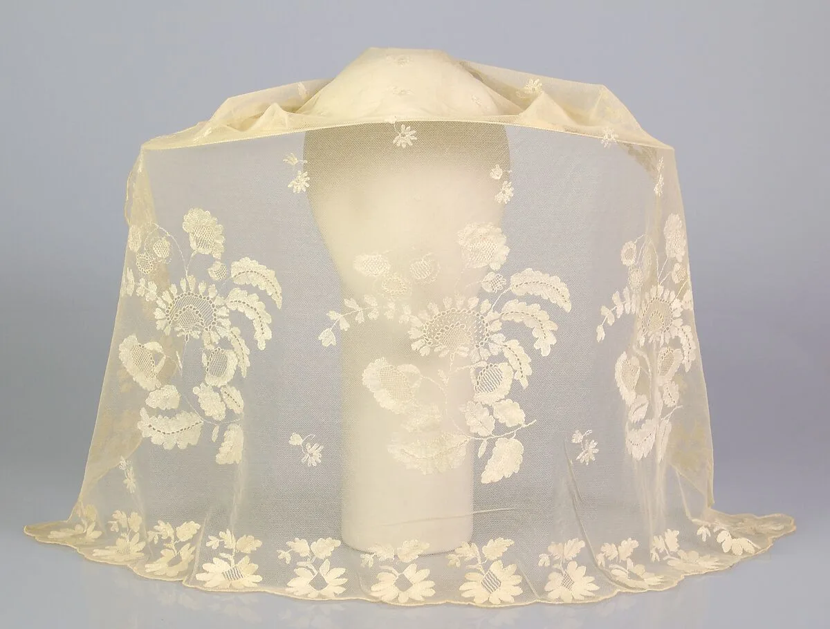 Wedding veil — Unknown