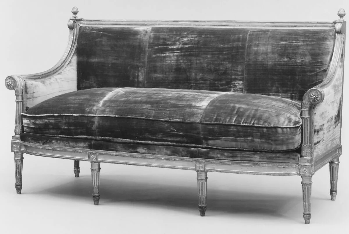 Sofa — Unknown