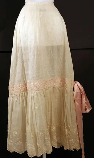 Underskirt
