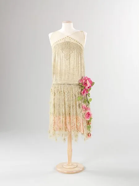 Evening dress — Unknown
