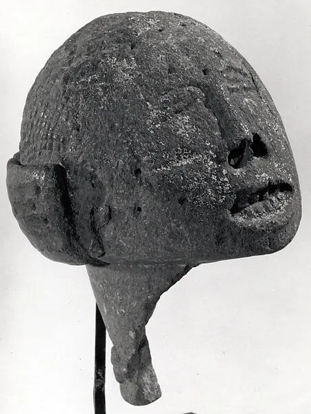 Figure: Head — Unknown