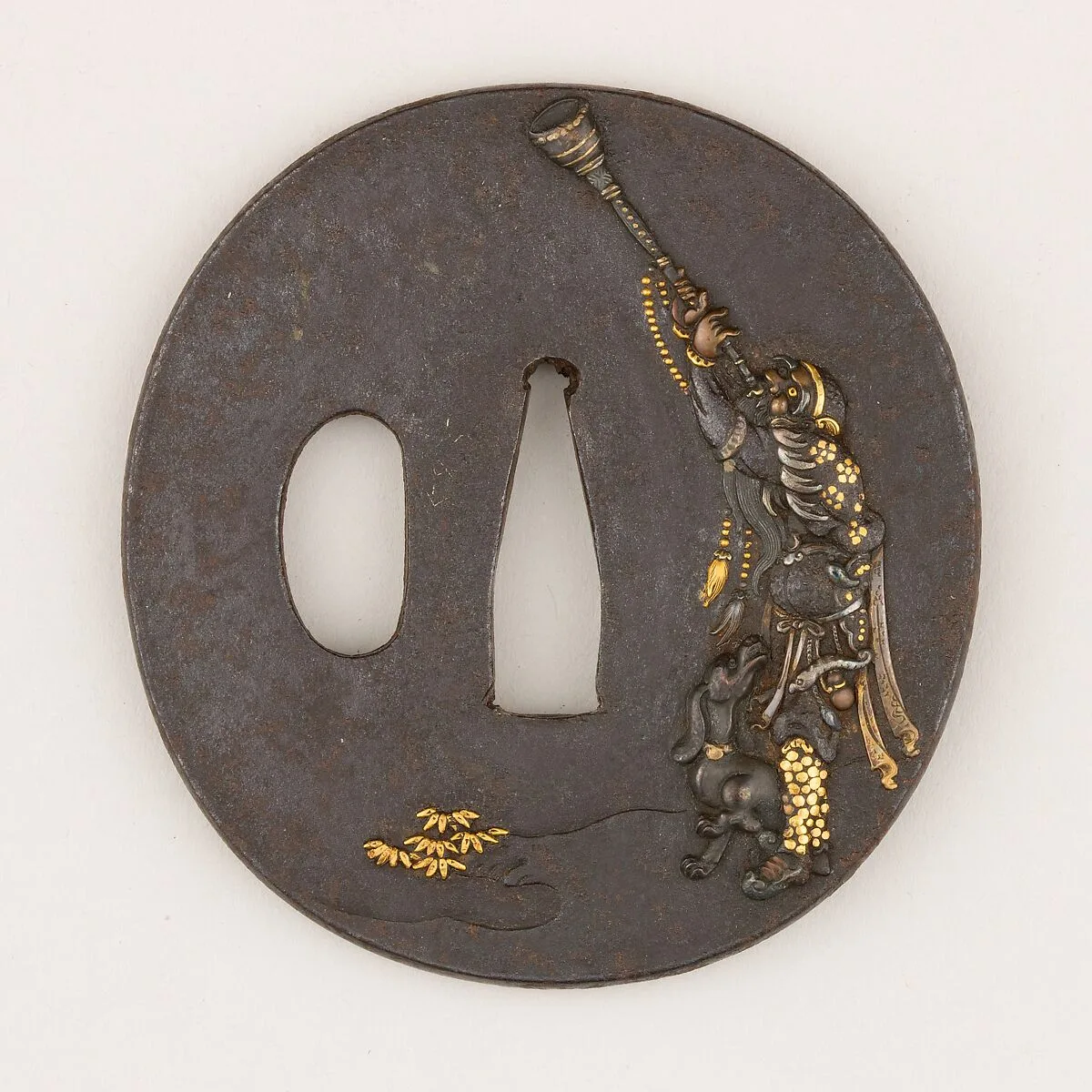 Sword guard (<i>Tsuba</i>) Depicting a Tartar (韃靼人図鐔) — Unknown