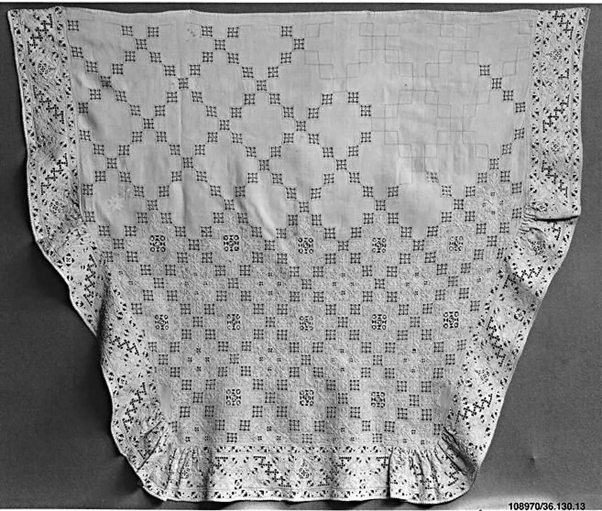 Apron — Unknown