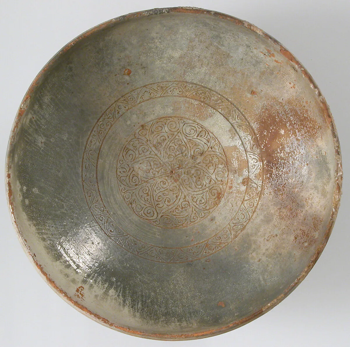Bowl with Ornamented Rosette — Unknown