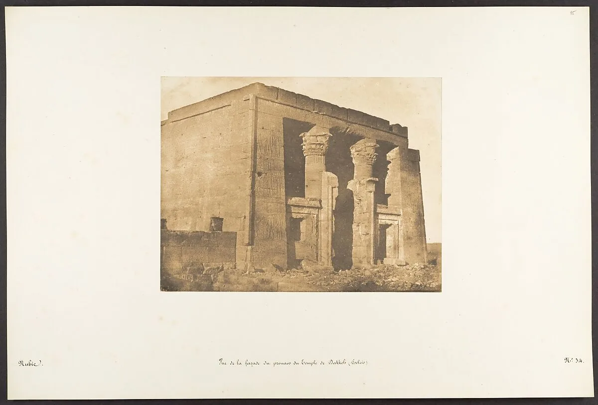 Vue de la façade du pronaos du Temple de Dakkeh (Pselcis) — Maxime Du Camp