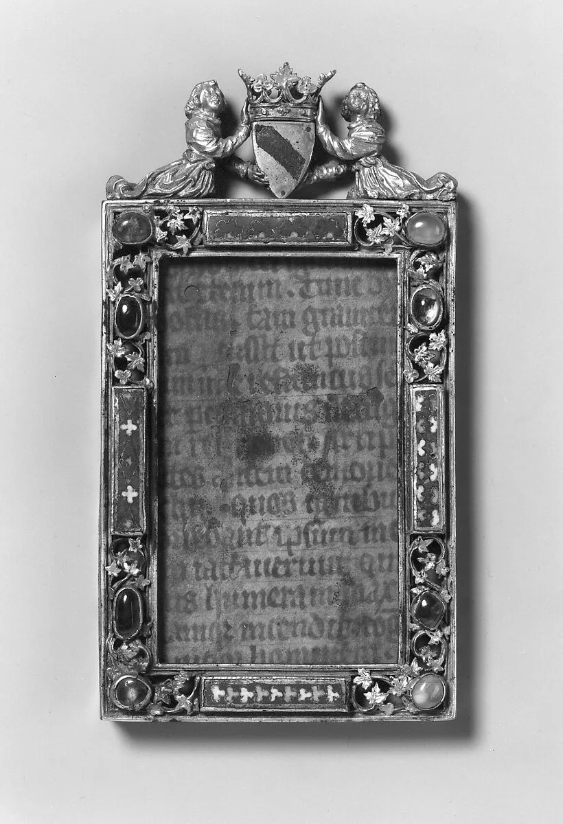 Enamelled frame with angels holding coat-of-arms — Unknown