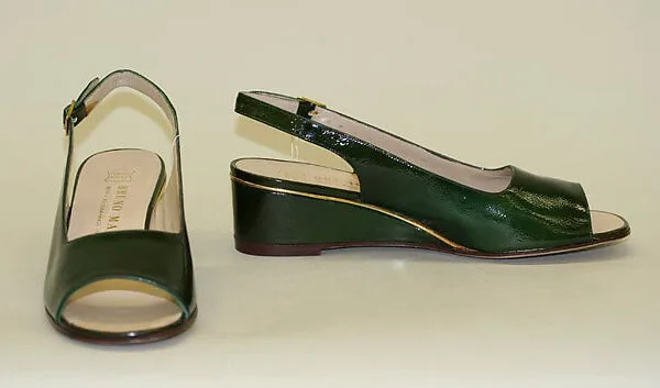 Shoes — Bruno Magli SP.A.