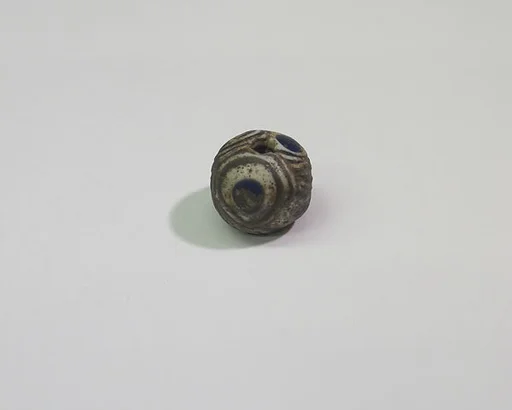 Composite eye bead
