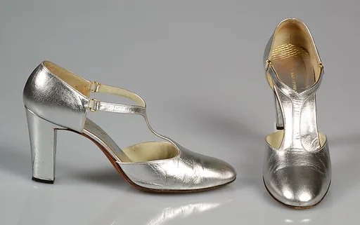 Evening shoes