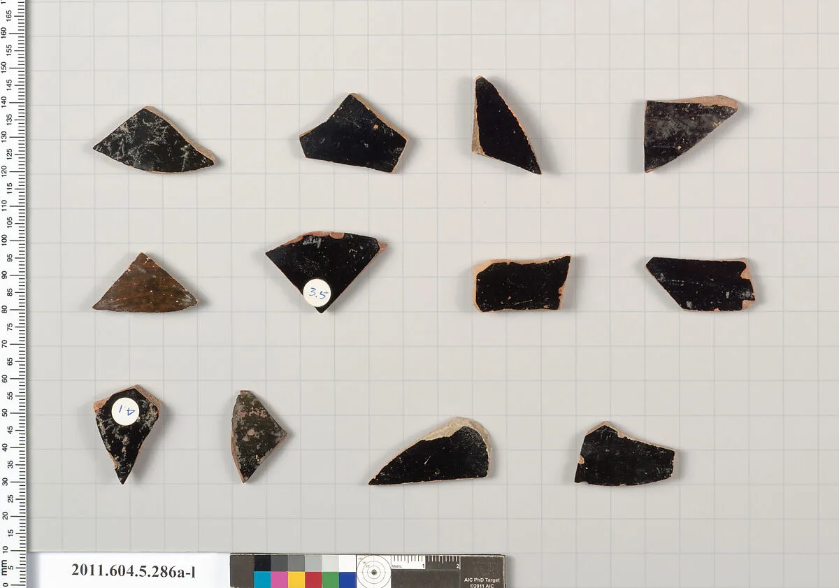 Terracotta fragments of kylikes (drinking cups) — Unknown