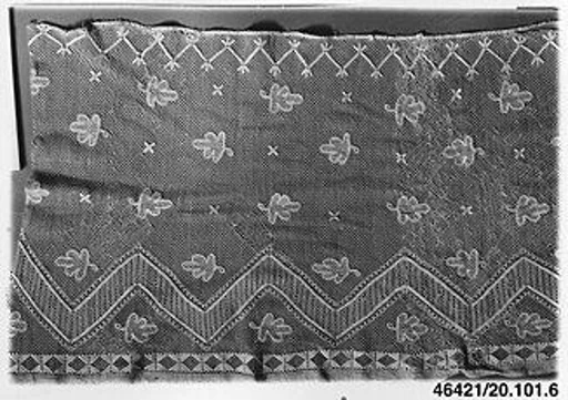 Lace (trimming of an alb)