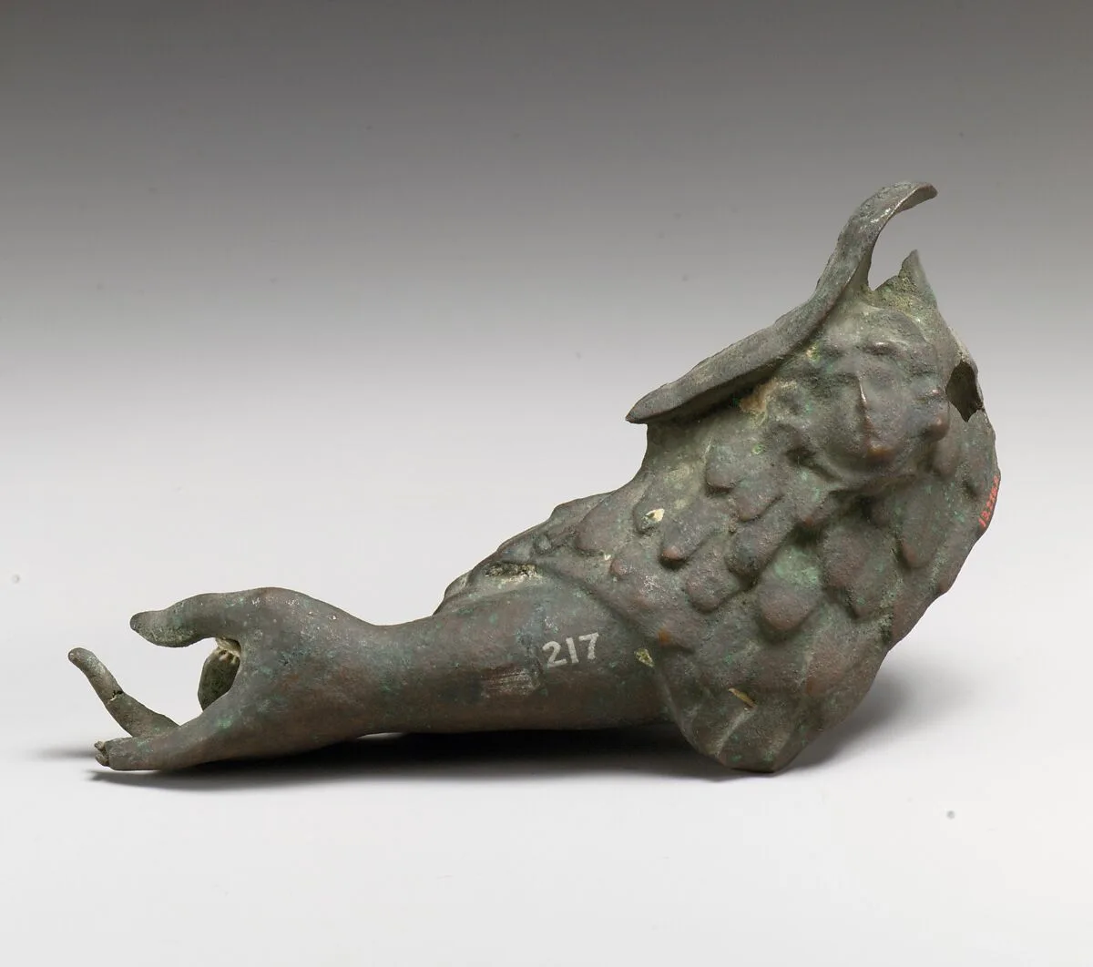 Arm and hand of Athena, fragment — Unknown