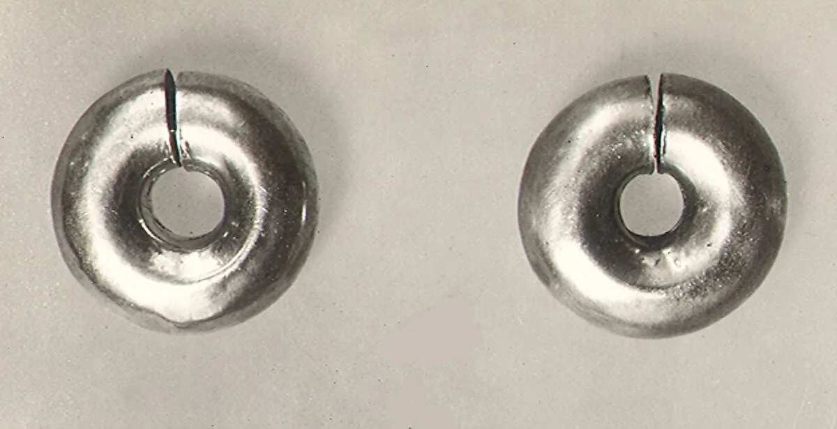 Pair of Earrings (with 16.10.417) — Unknown