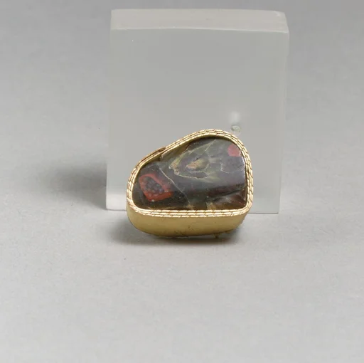Glass mosaic carinated bowl fragment
