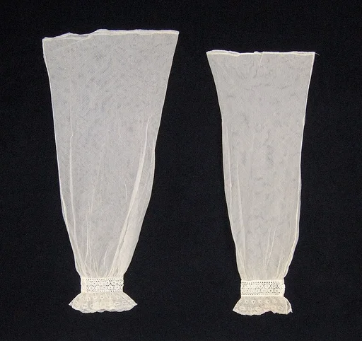 Undersleeves