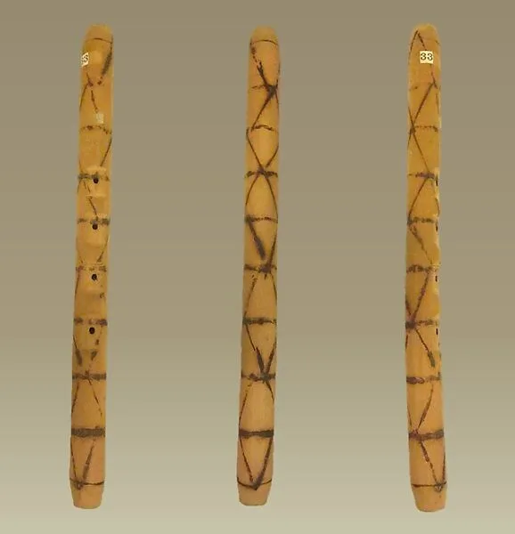 End-blown flute — Unknown