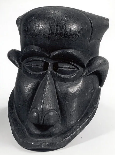 Helmet Mask (Bongo) — Unknown