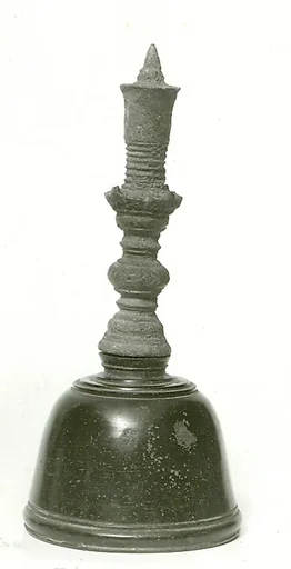 Gheṇṭa (prayer bell)