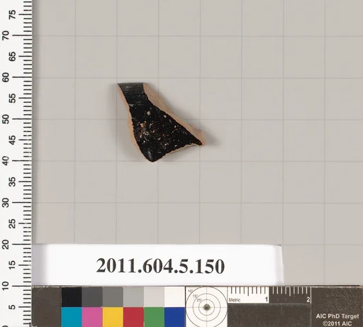 Terracotta rim fragment of a kylix (drinking cup)