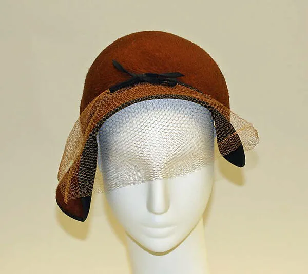 Hat — Lilly Daché