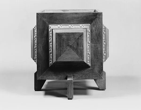 Square Planter — Frank Lloyd Wright|Minic Accessories