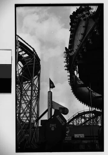 [Coney Island Rides, New York]