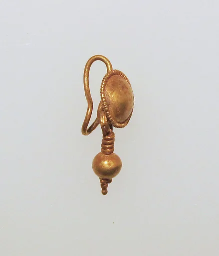 Earring-hook type with ball pendant and disc