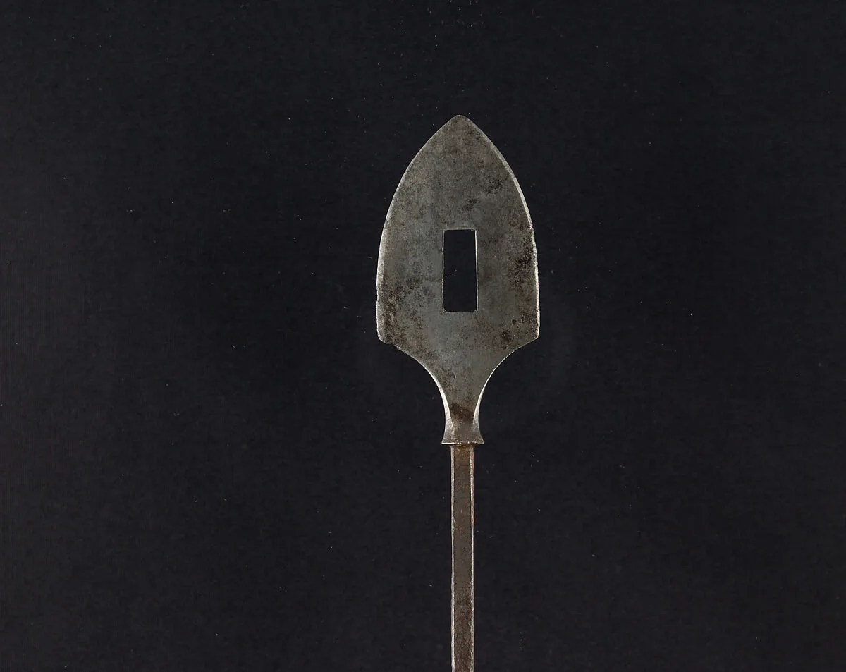 Arrowhead (<i>Yanone</i>) — Unknown
