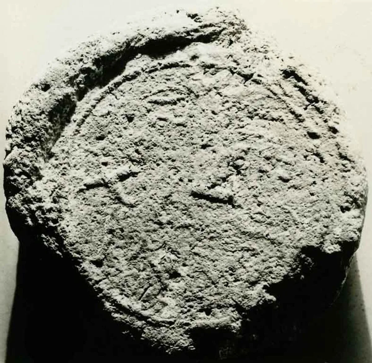 Funerary Cone of the Child of the Nursery Pahekmen — Unknown