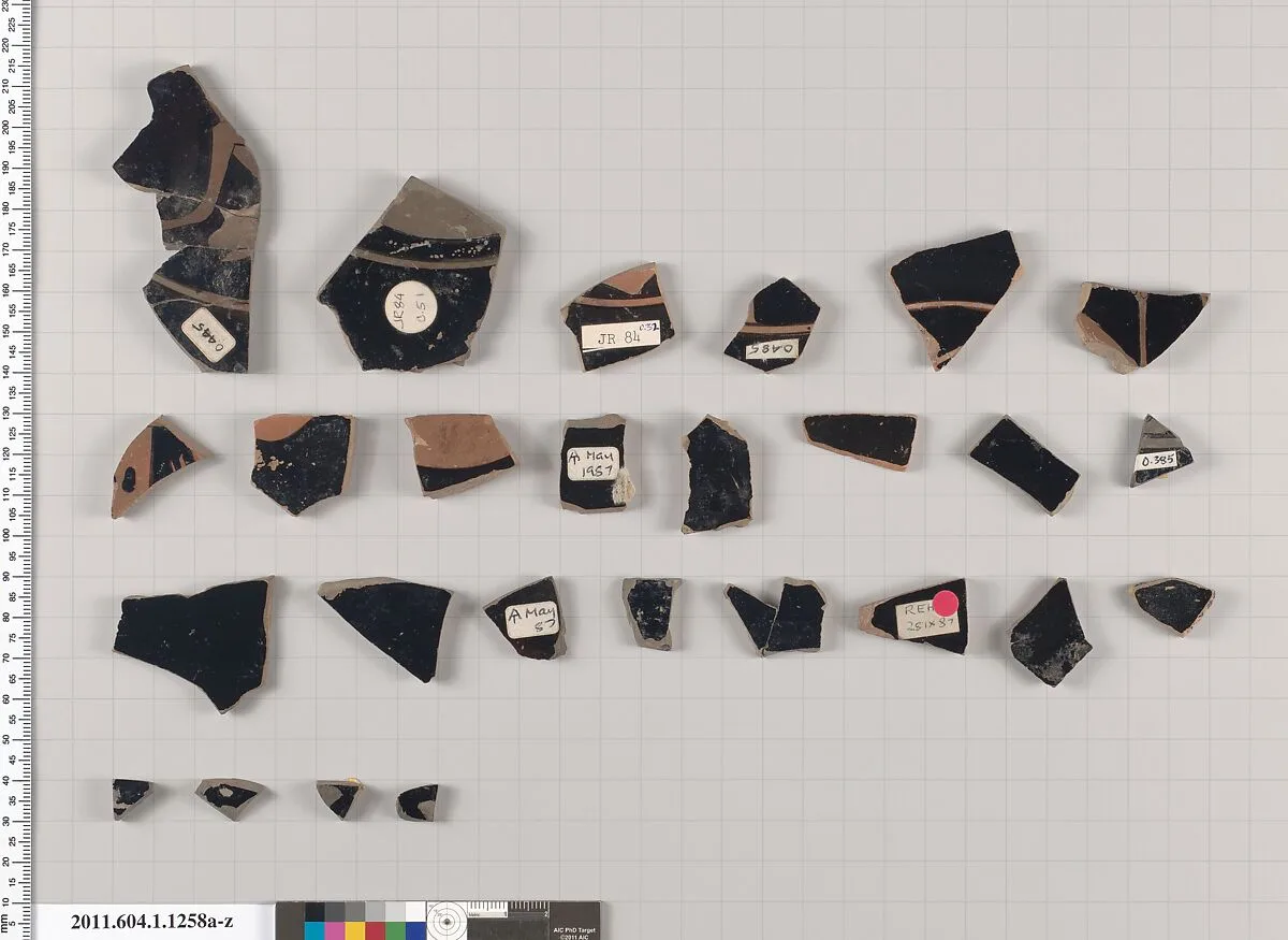 Terracotta fragments of kylikes (drinking cups) — Unknown