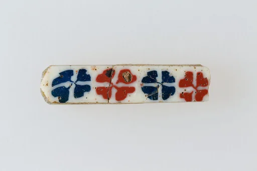 Inlay, row of rosettes