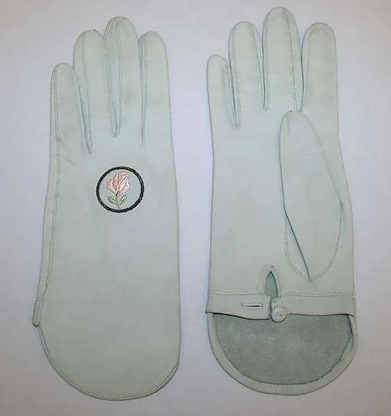 Gloves — Unknown