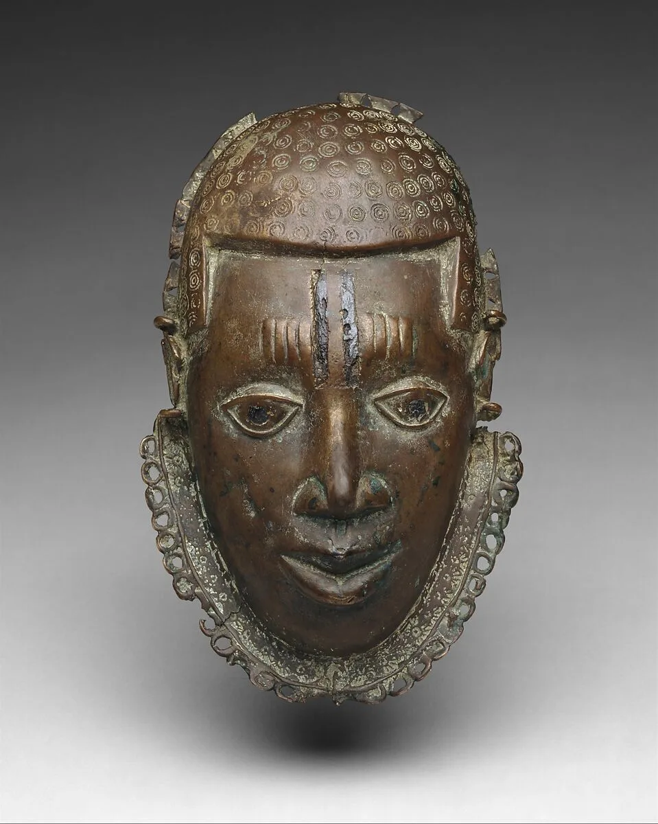 Pectoral: Face — Unknown