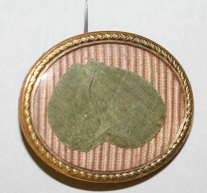 Brooch — Unknown