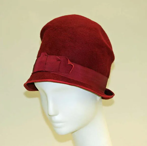 Cloche — Unknown