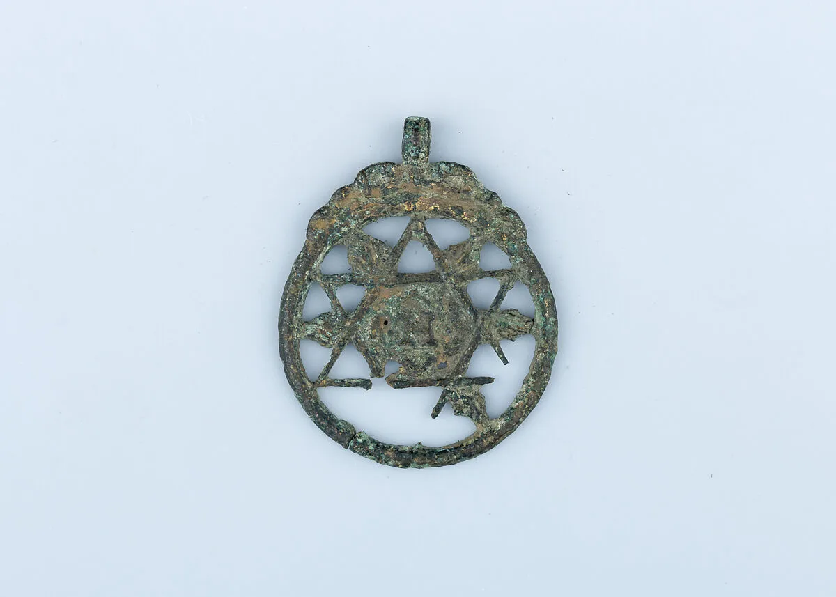 Pendant — Unknown