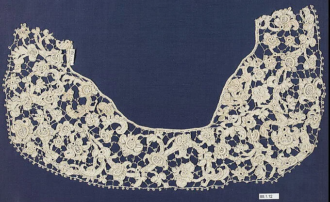 Collar — Unknown