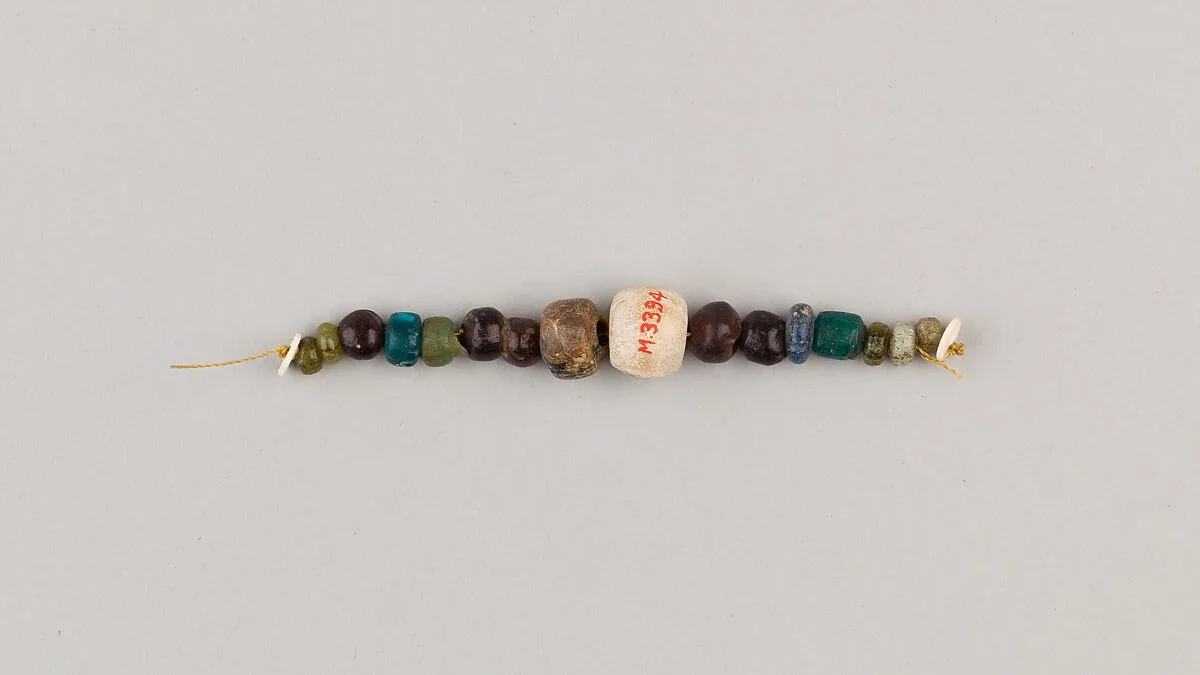 String of 16 beads — Unknown