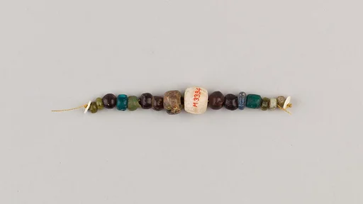 String of 16 beads