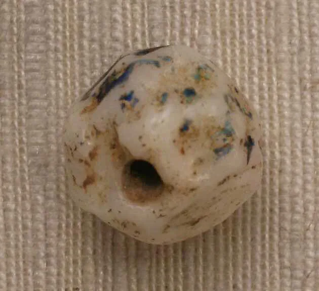 Bead — Unknown