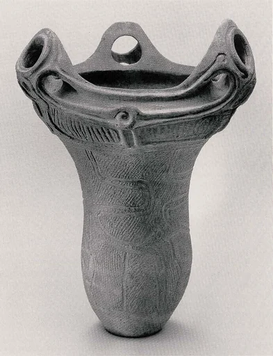 把手付深鉢形土器|Deep Vessel with Handles